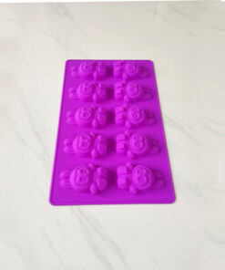 عروسک لبوبو