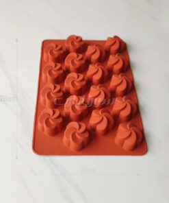 حلوایی سوسن